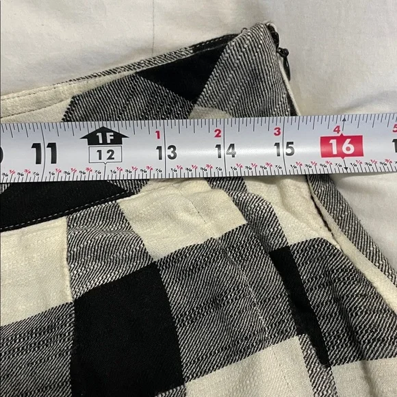 Free People | Clear Skies | Black &
White | Checkered | Cropped Pants | Size M - Picture 12 of 15